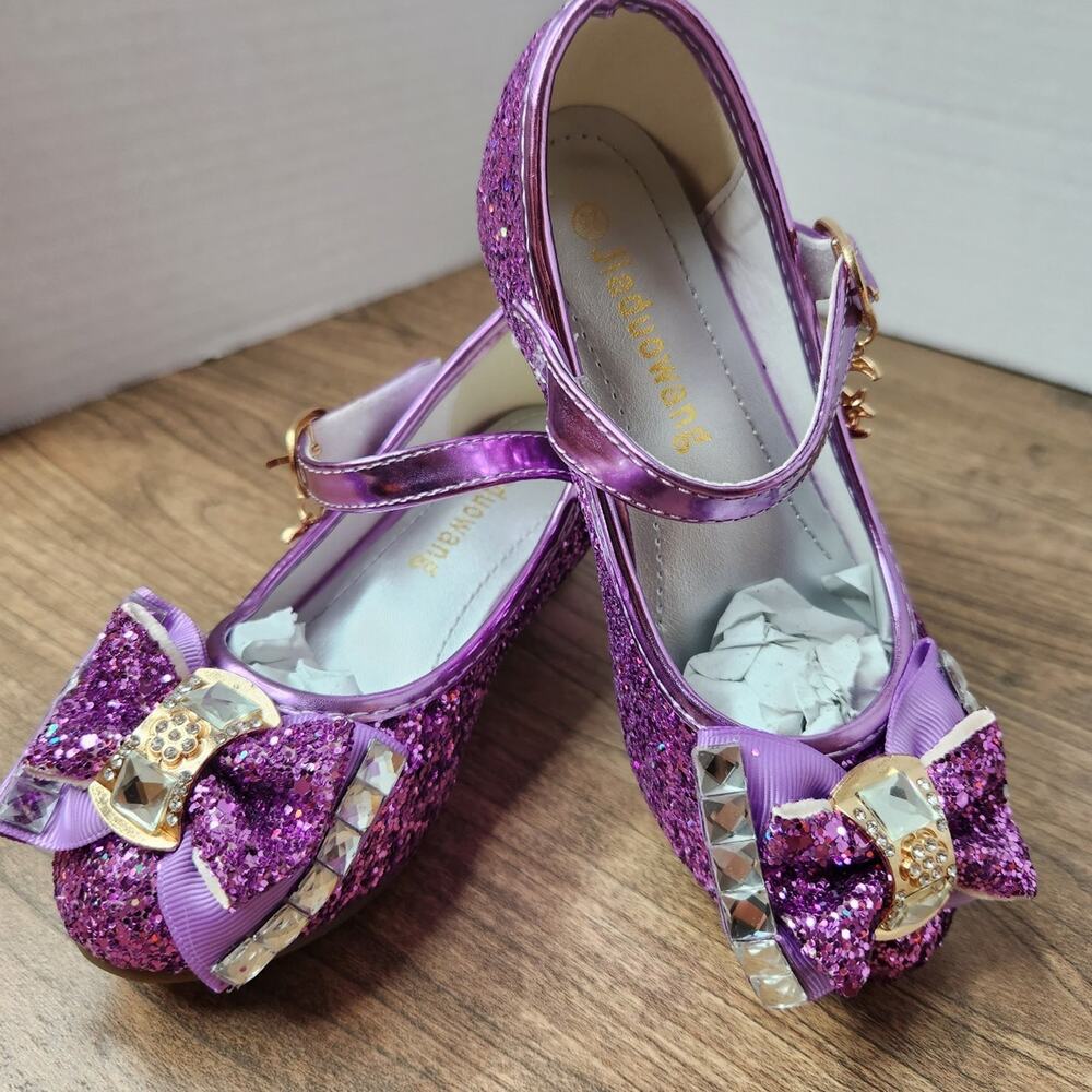 Little girls sparkley heels purple. RIDICULOUSLY cute! Size 10 - Picture 11 of 12